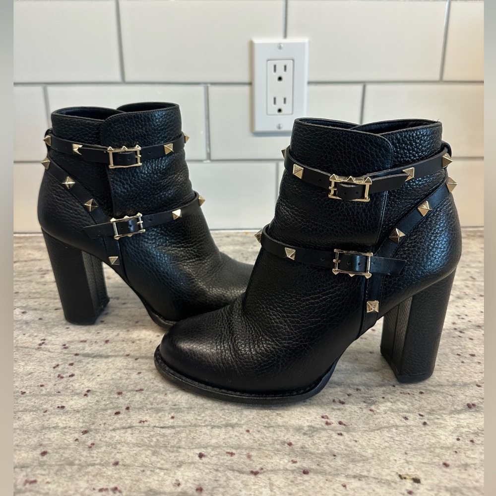 Valentino Rockstud heels